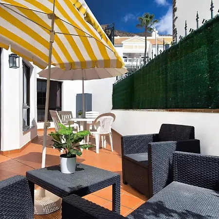 Casa Claudia, Cristianos Apartamento